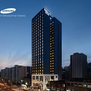 Shilla Seocho Gangnam Station **** Seoul
